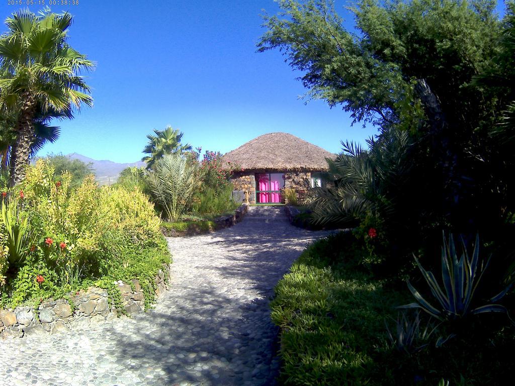 Casa De France Hotel Porto Novo  Luaran gambar